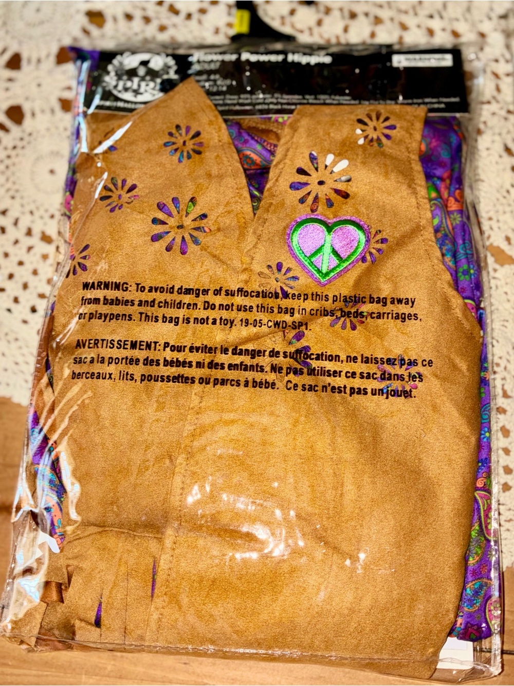 Like New Spirit Halloween Flower Power Hippie Costume Set - Picture 9 of 10